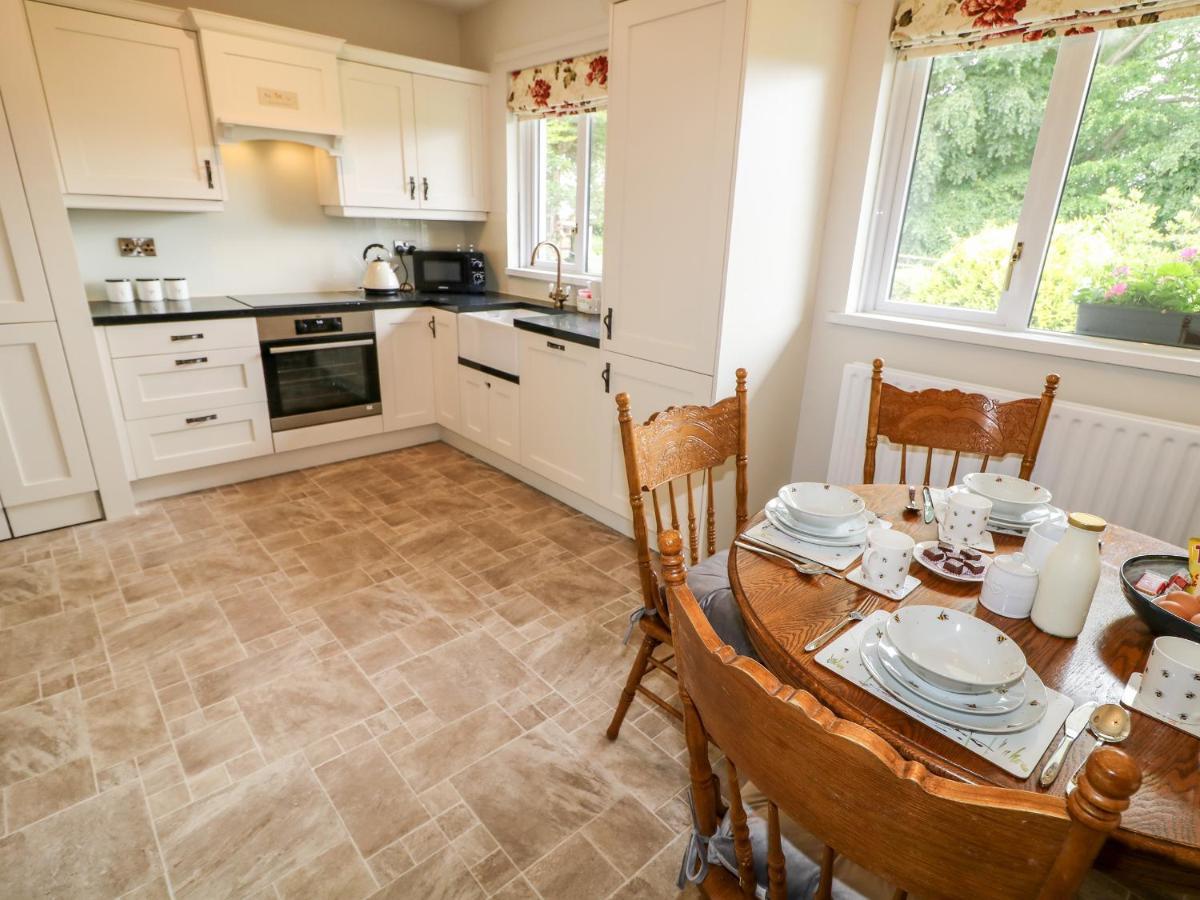 Glebe Farm Cottage Ньюри Экстерьер фото