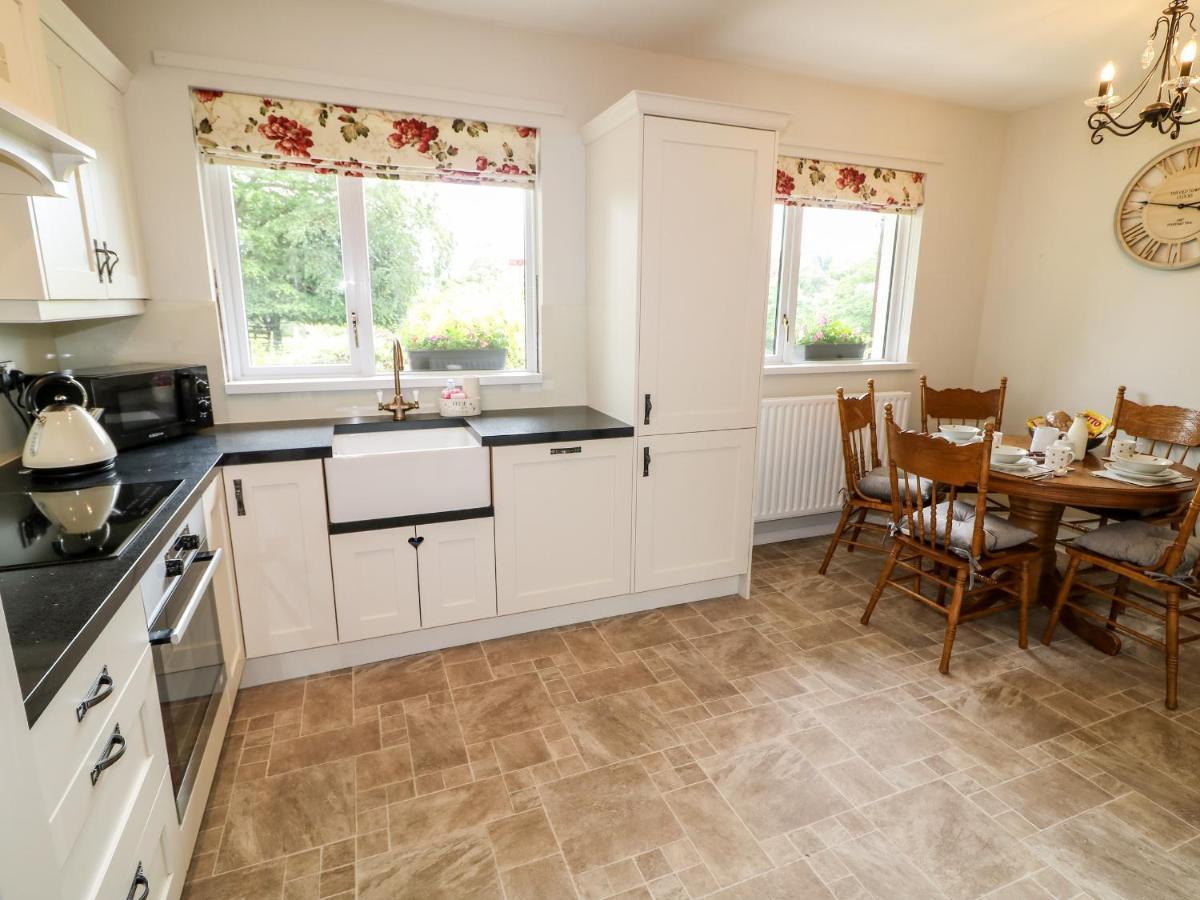 Glebe Farm Cottage Ньюри Экстерьер фото
