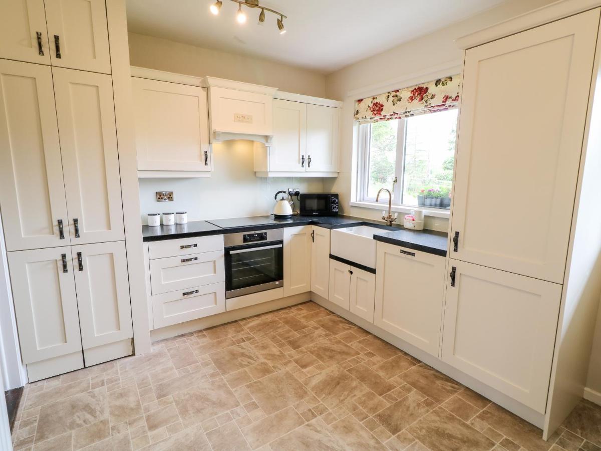 Glebe Farm Cottage Ньюри Экстерьер фото